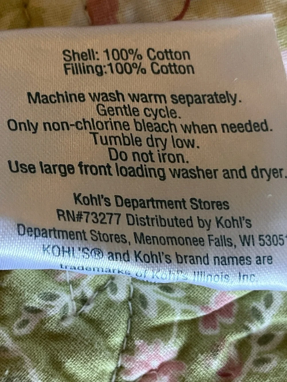 Home Classic Floral Quilt Pale Yellow Front & Light Mint Green Underside Full/Q